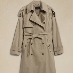 Banana Republic Classic Twill Trench (BNWT)